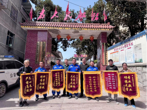 f4580b0241acc178af0060d19dd3e50a